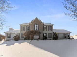 14716 Lawmont St, North Lawrence, OH 44666