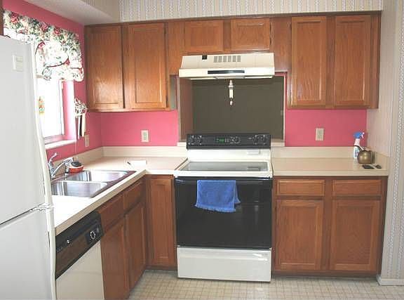 4th image of 2509 Long Meadow Way