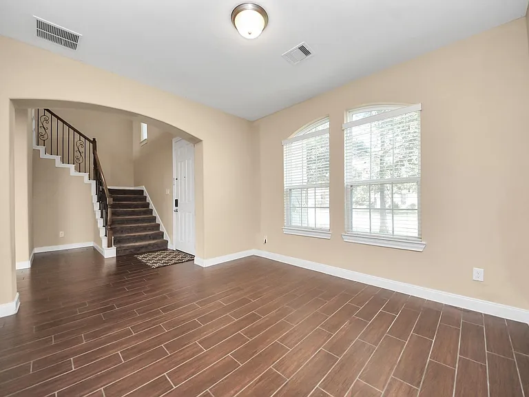 27419 Canyon Reach Dr — Photo 8