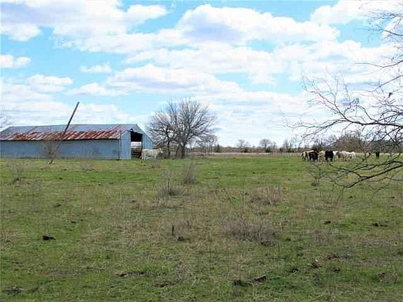2nd image of 2575 County Road 3805