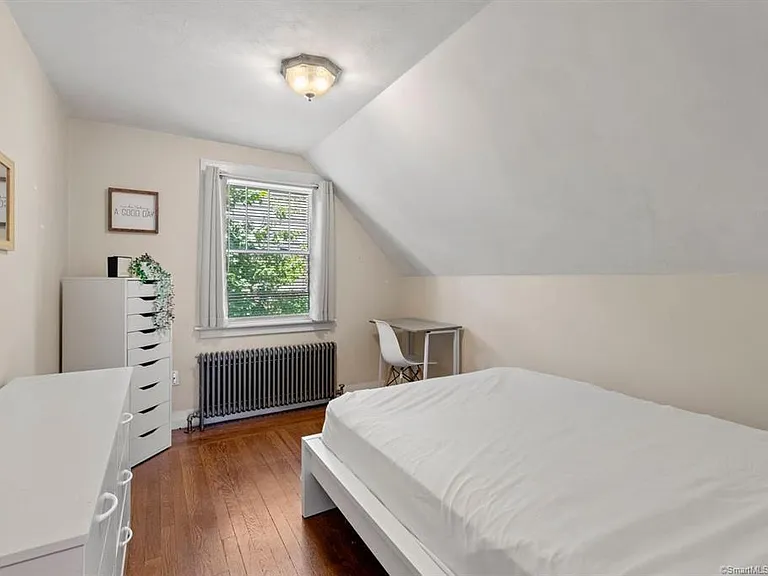 141 Cannon St — Photo 8