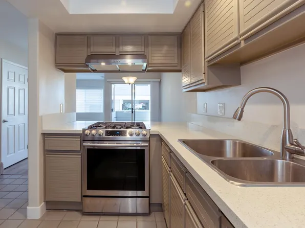 332 Sierra St APT 4, El Segundo, CA 90245