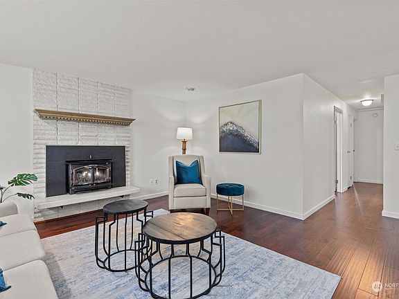 4th image of 16600 20th Avenue W