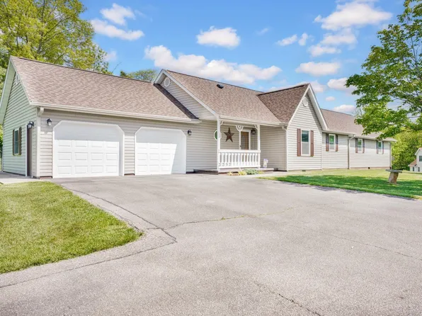 2232 30th St, Bedford, IN 47421