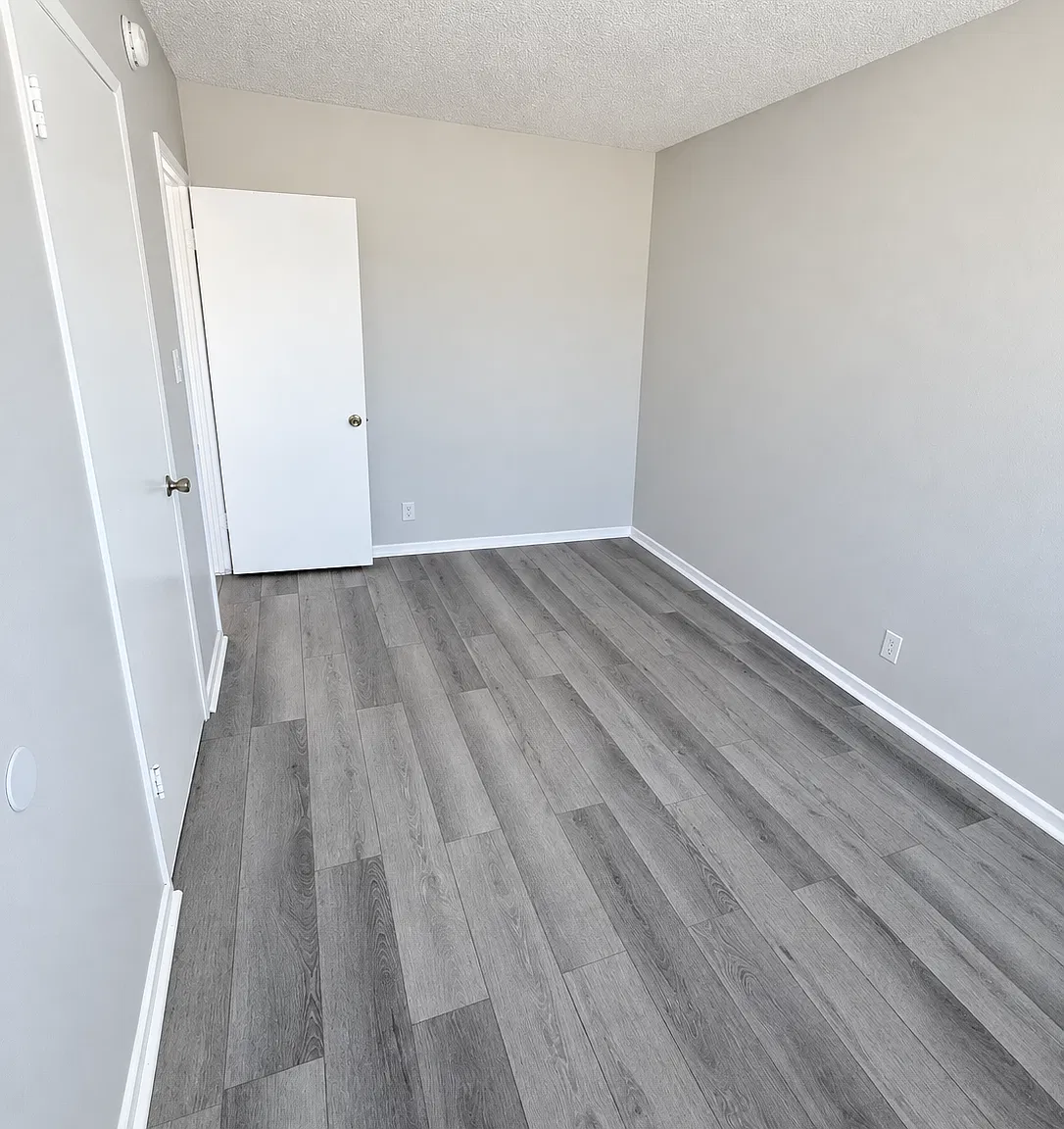 2 bed, 768 sqft, $2,250 — Photo 4