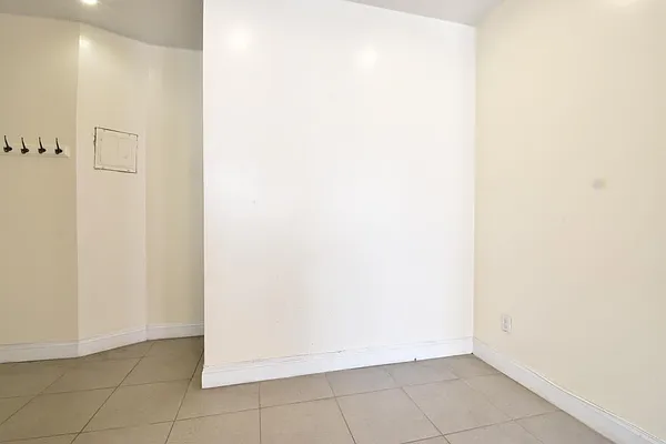 Rented by (Legacy) NY Quality Living Uptown | media 8