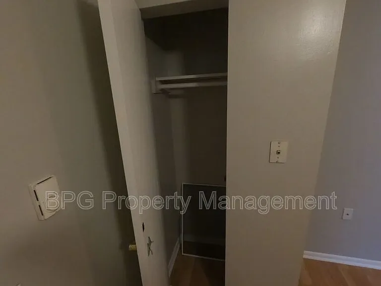 205 N Main St #8 — Photo 6