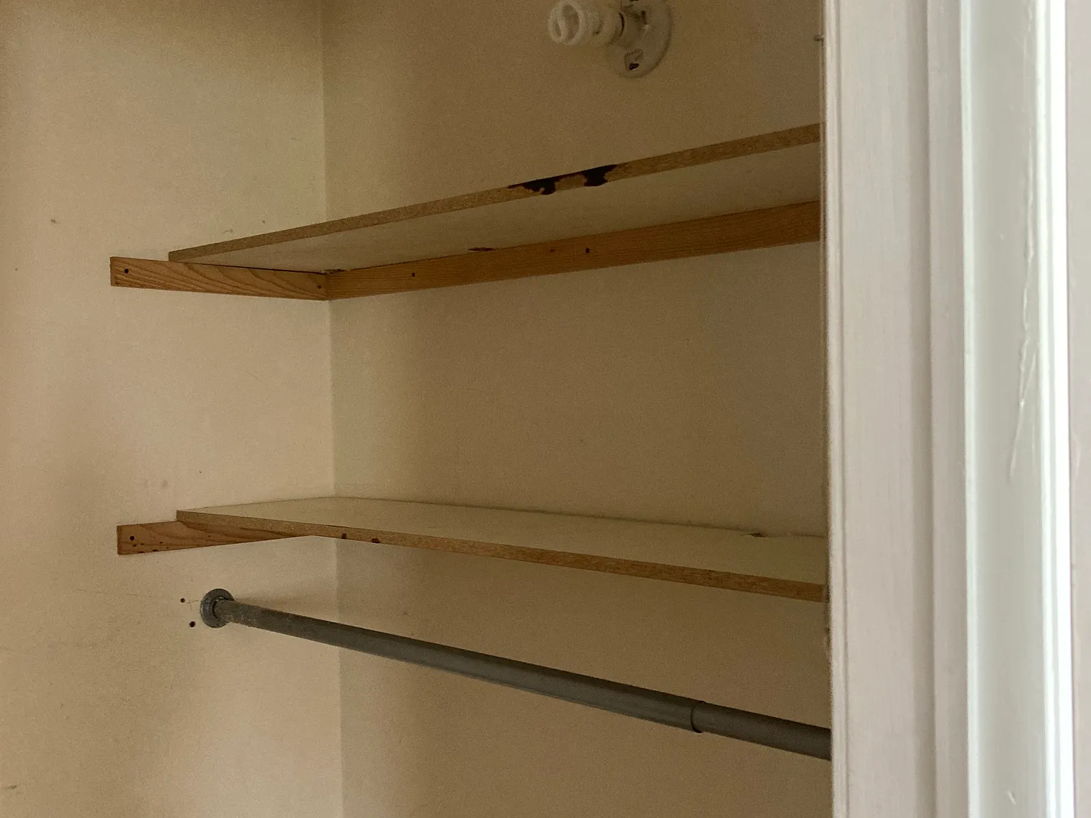 2 bed, 910 sqft, $1,500 — Photo 3
