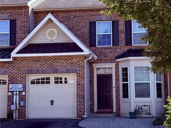 4527 Bellflower Way, Allentown, PA 18104