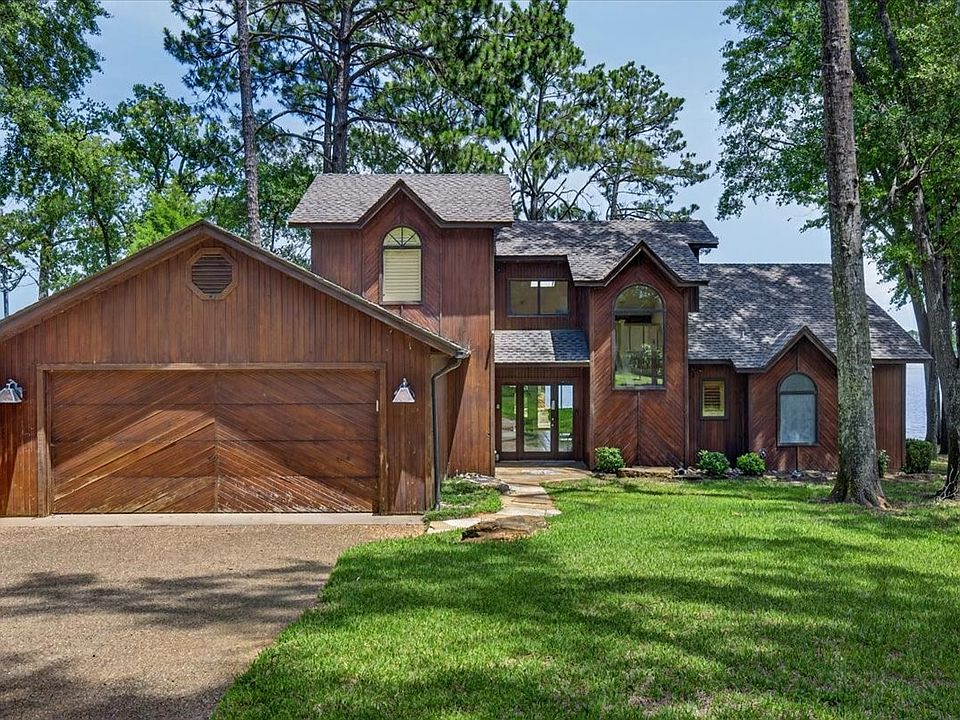 1st image of 524 Turner Dr