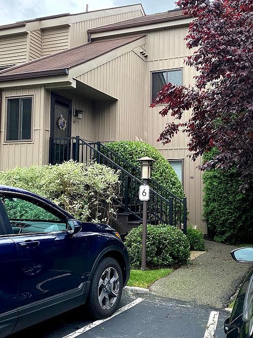 1st image of 6 Steven Dr Unit 1