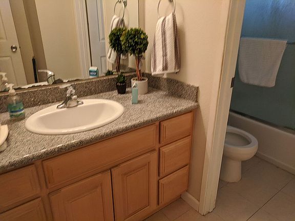5th image of 20735 Garden Place Ct