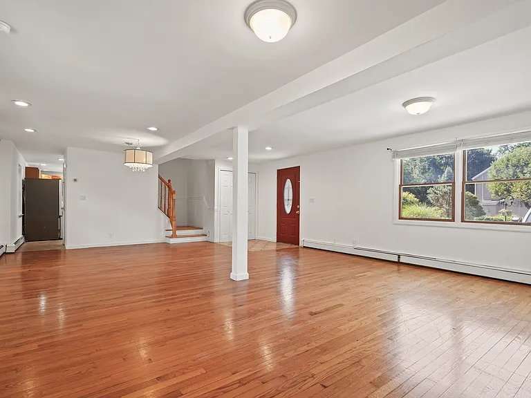 2079 Baldwin Rd — Photo 3