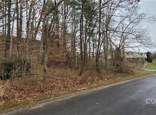 Valley St, Mars Hill, NC 28754