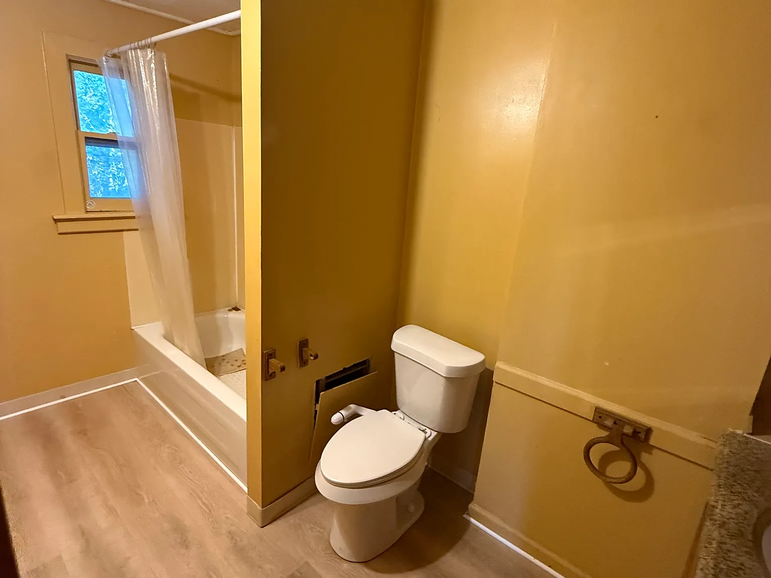 2 bed, 1092 sqft, $1,350 — Photo 4