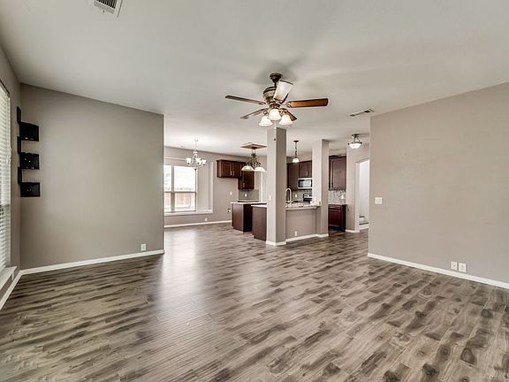 3rd image of 2100 Kingsdale Ct