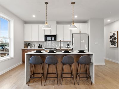439 Chelsea St #104, Boston, MA, 02128