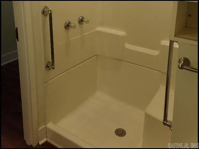 105 S Battery St #A — Photo 11