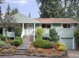 2400 NE 133rd St, Seattle, WA 98125