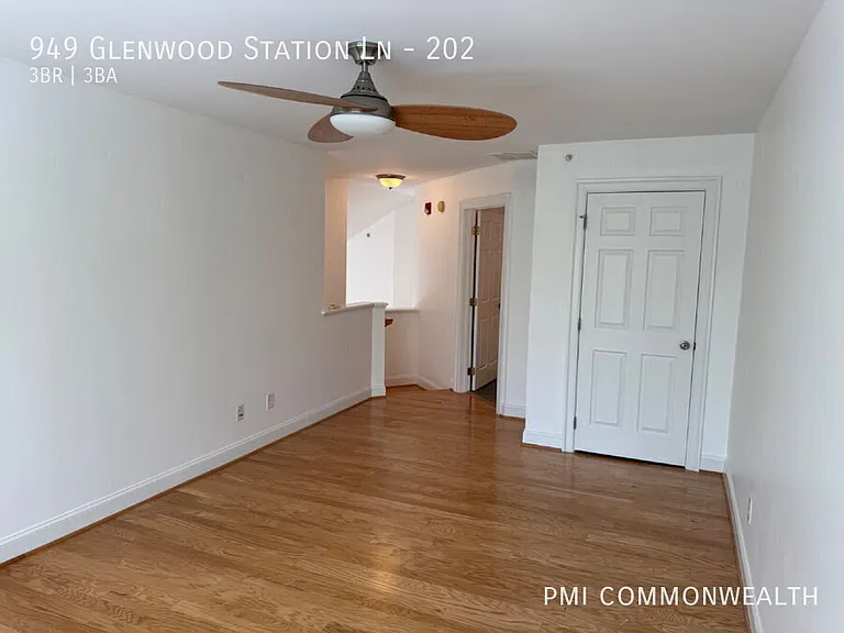 949 Glenwood Station Ln #202 — Photo 8