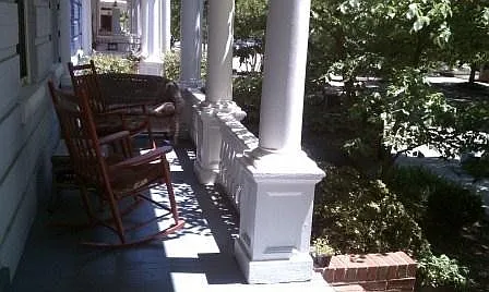 2222 Park Ave — Photo 2