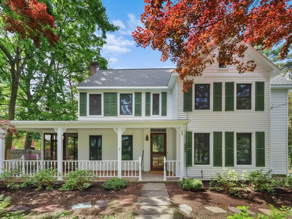 23 Bridge Street, Bethlehem, NY 12159