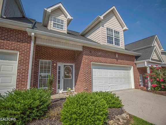2nd image of 730 Yorkland Way