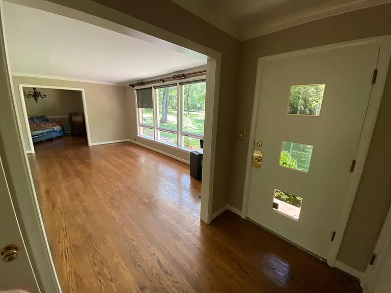 518 Huckleberry Rd — Photo 8