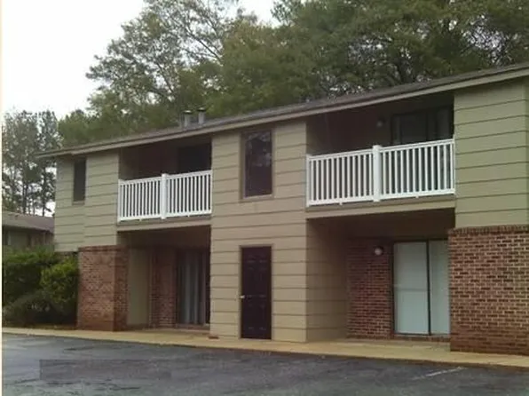Cooper Cove Apartments