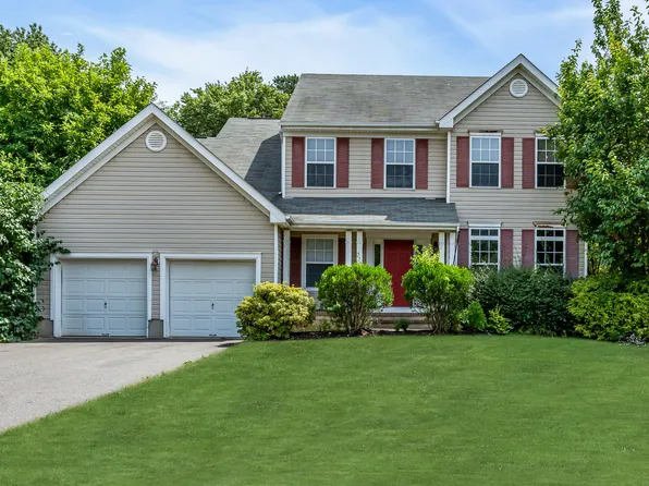 333 Nighthawk Ln, Jackson, NJ 08527