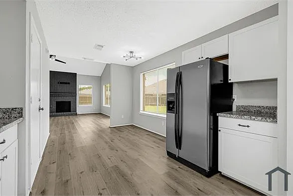8119 Crestwick Dr — Photo 15