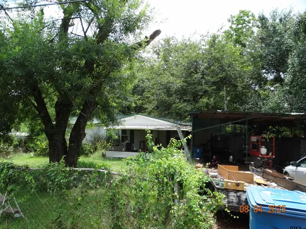 509 Inwood Dr, Bullard, TX 75757