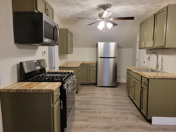 10 Hillhurst Ave #3, Providence, RI 02909