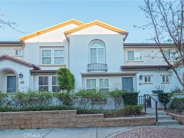 15723 Parkhouse Dr, Fontana, CA 92336