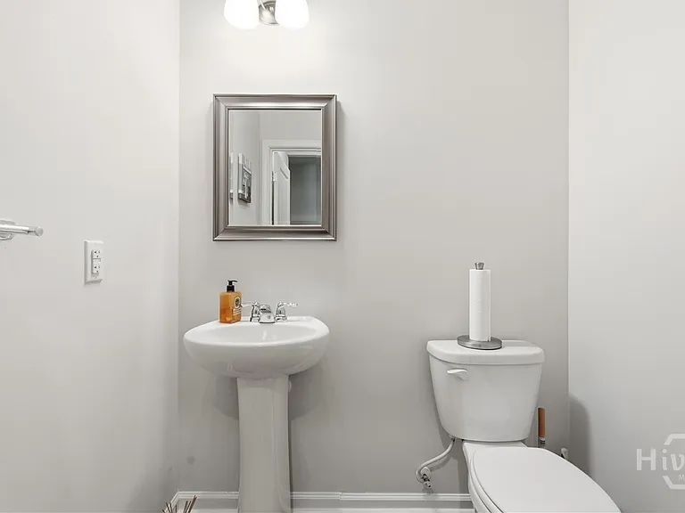 342 Brennan Dr — Photo 7