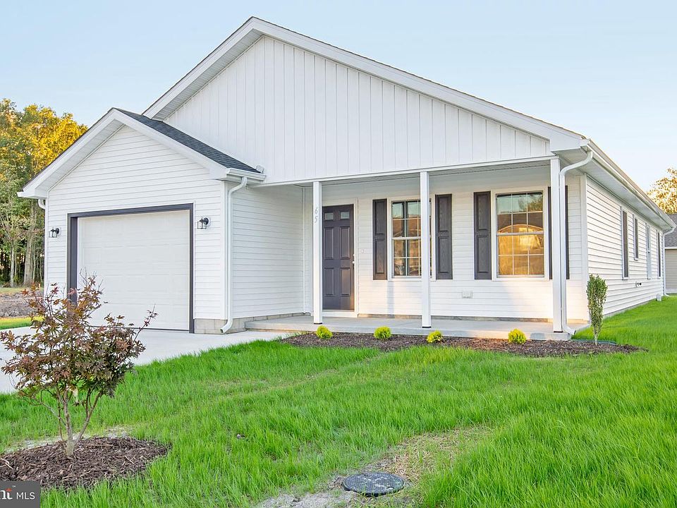 1st image of 63 Meadow Wood Ln
