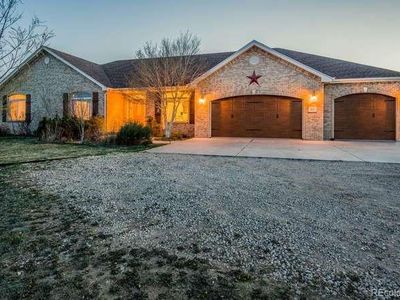 853 S Kiefer St, Bennett, CO, 80102