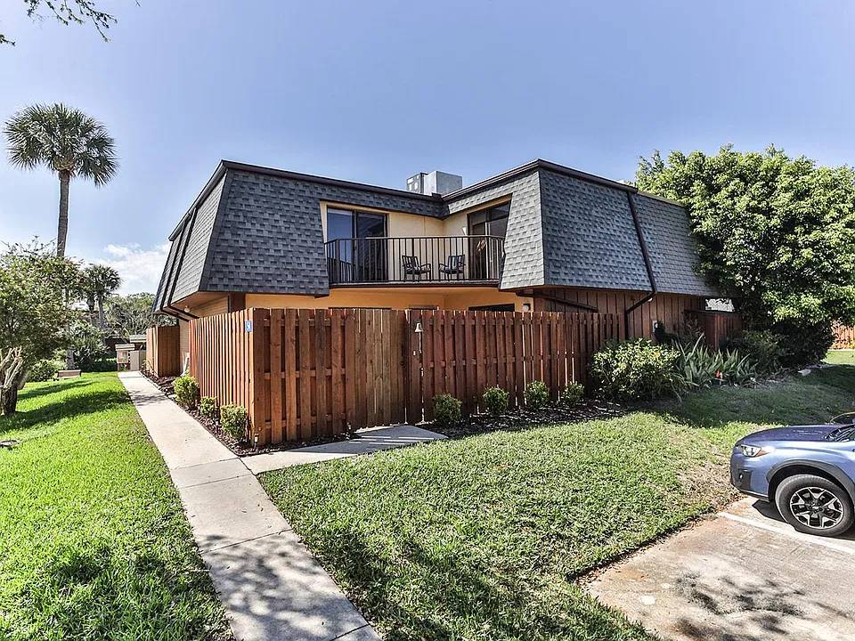 54 Cedar Dunes Dr