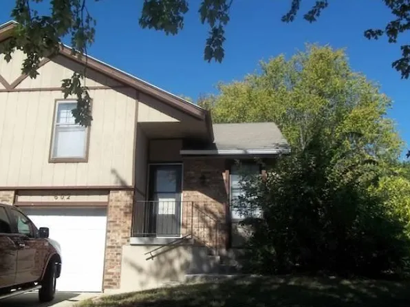 600 E 97th Ter, Kansas City, MO 64131