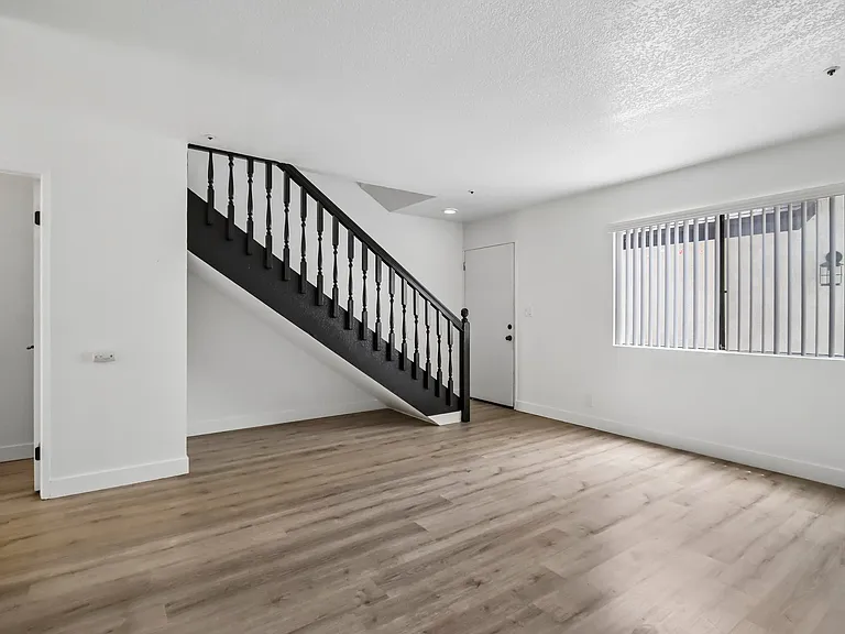 13881-13891 Cedar St. and 13872-13882 Locust St. — Photo 17