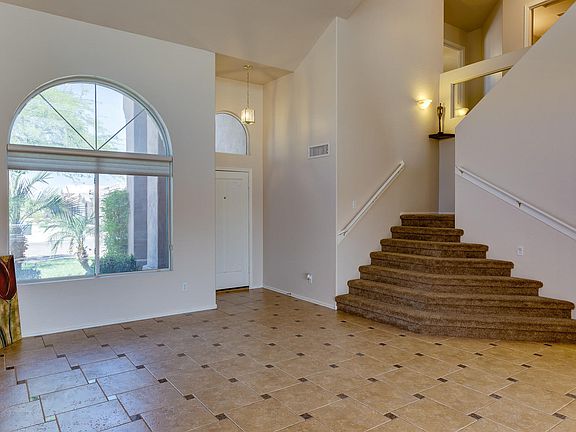 3rd image of 19011 N 19th Pl