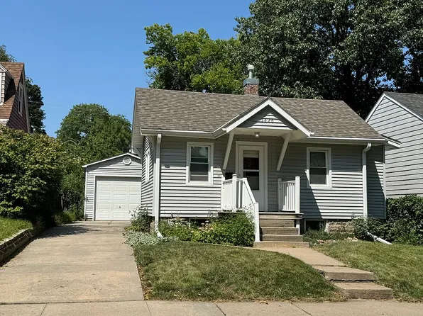 3626 C St, Lincoln, NE 68510