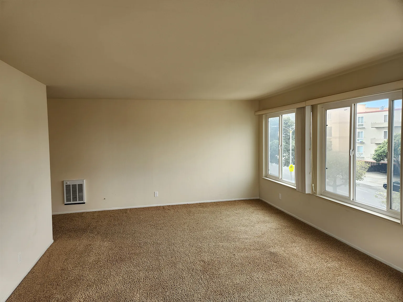 1 bed, 700 sqft, $3,795 — Photo 3
