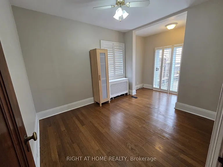 20 Teddington Park Ave #1 — Photo 25