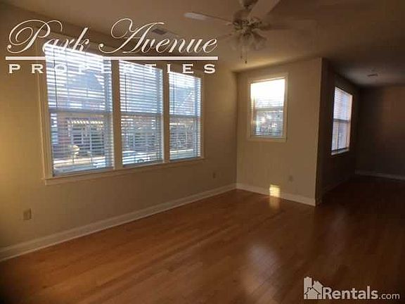 4th image of 120 Steinbeck Way APT G