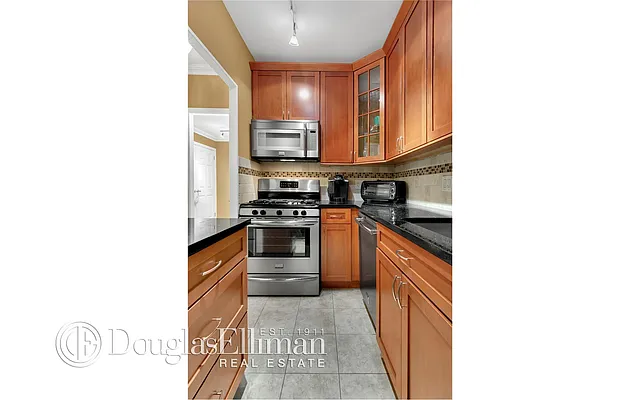 Sold by Douglas Elliman | media 12