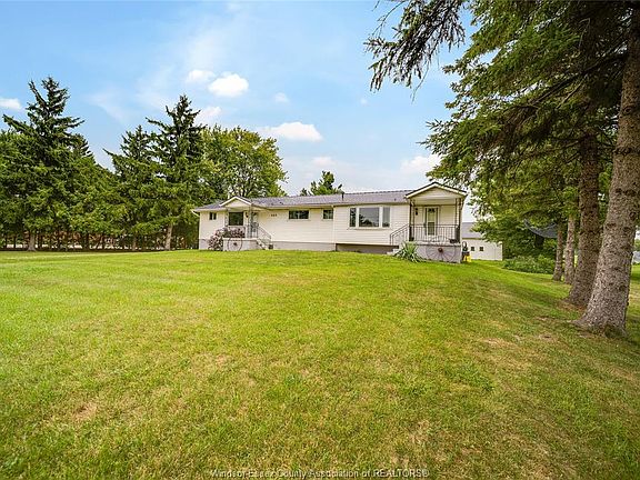 3rd image of 669 Talbot Rd
