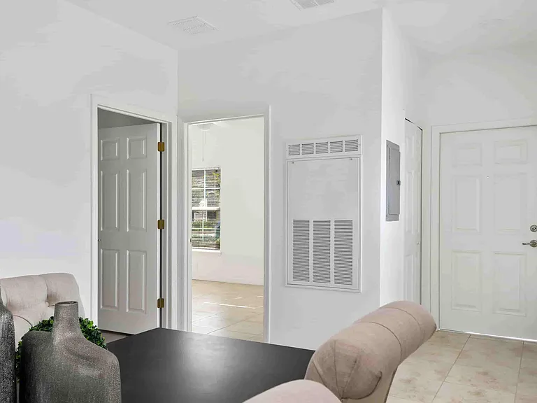 Spring Tree Village Apartments — Photo 13