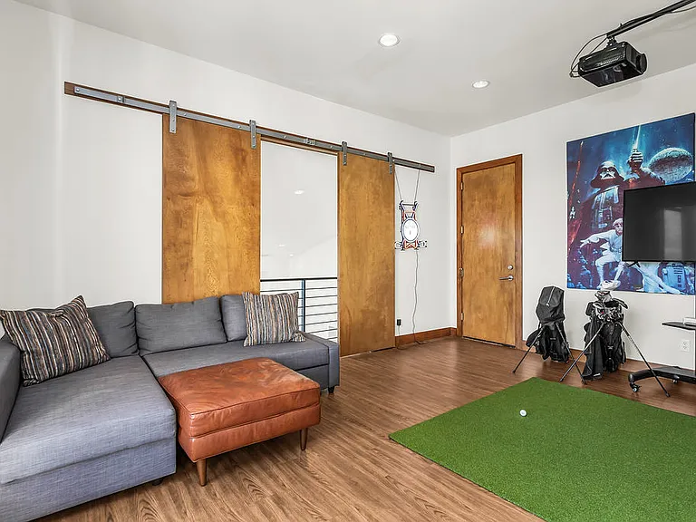 10027 Hillsdale Ln — Photo 26