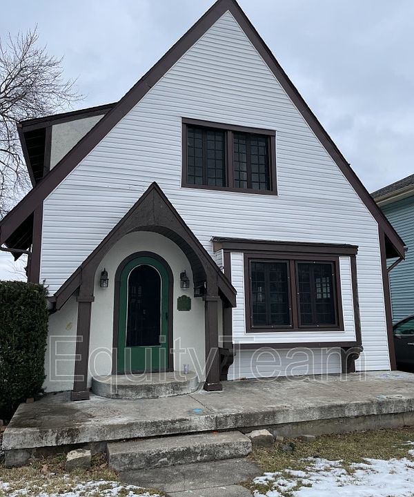 1st image of 325 Knecht Dr